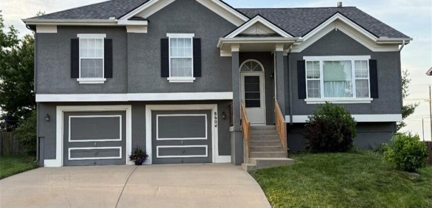 8604 NE 75TH Terrace, Kansas City, MO 64158