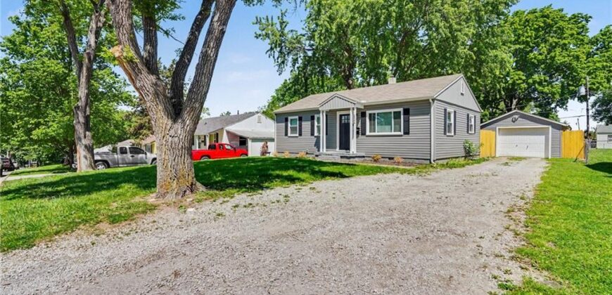 2504 NE 59th Terrace, Kansas City, MO 64118