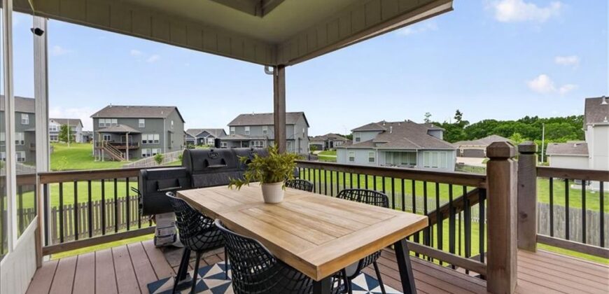 6619 NW 105th Court, Kansas City, MO 64154