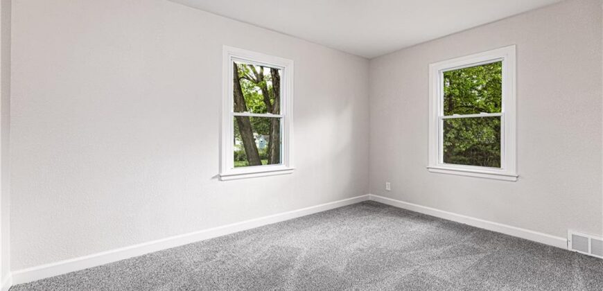 1401 67th Place, Kansas City, MO 64118