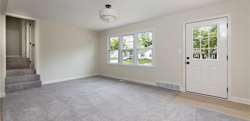 1401 67th Place, Kansas City, MO 64118
