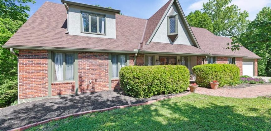 616 NW 42nd Terrace, Kansas City, MO 64116