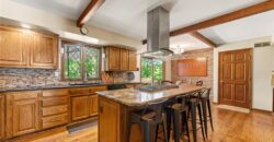 616 NW 42nd Terrace, Kansas City, MO 64116