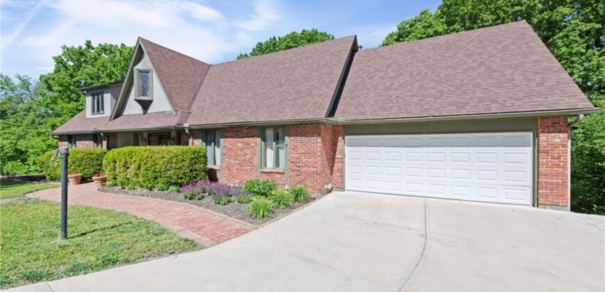 616 NW 42nd Terrace, Kansas City, MO 64116
