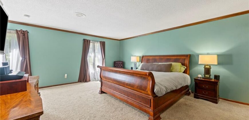 616 NW 42nd Terrace, Kansas City, MO 64116