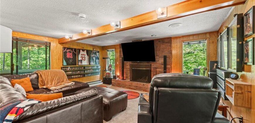 616 NW 42nd Terrace, Kansas City, MO 64116