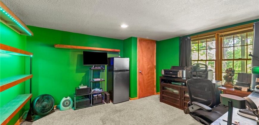 616 NW 42nd Terrace, Kansas City, MO 64116