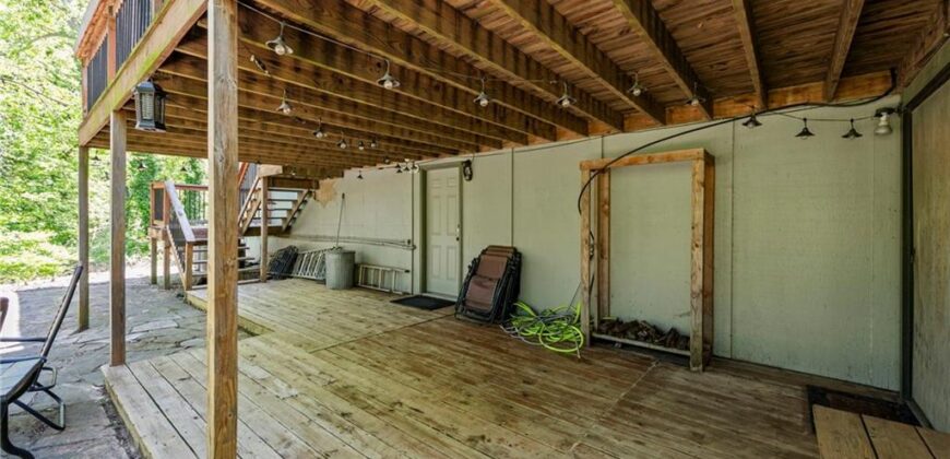 616 NW 42nd Terrace, Kansas City, MO 64116