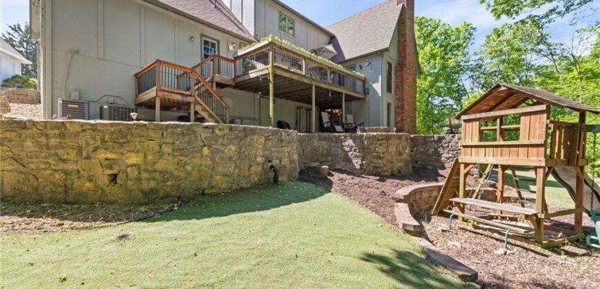 616 NW 42nd Terrace, Kansas City, MO 64116
