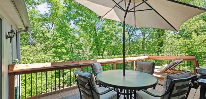 616 NW 42nd Terrace, Kansas City, MO 64116