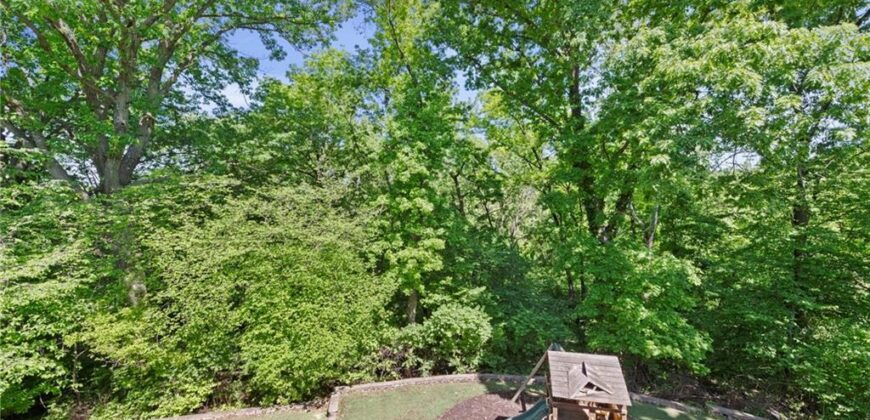 616 NW 42nd Terrace, Kansas City, MO 64116