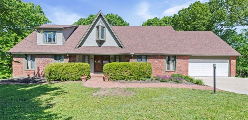 616 NW 42nd Terrace, Kansas City, MO 64116