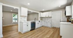 406 E 11th Street, Kearney, MO 64060