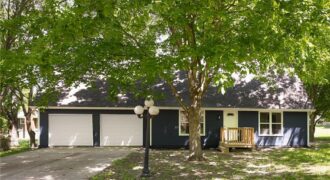406 E 11th Street, Kearney, MO 64060