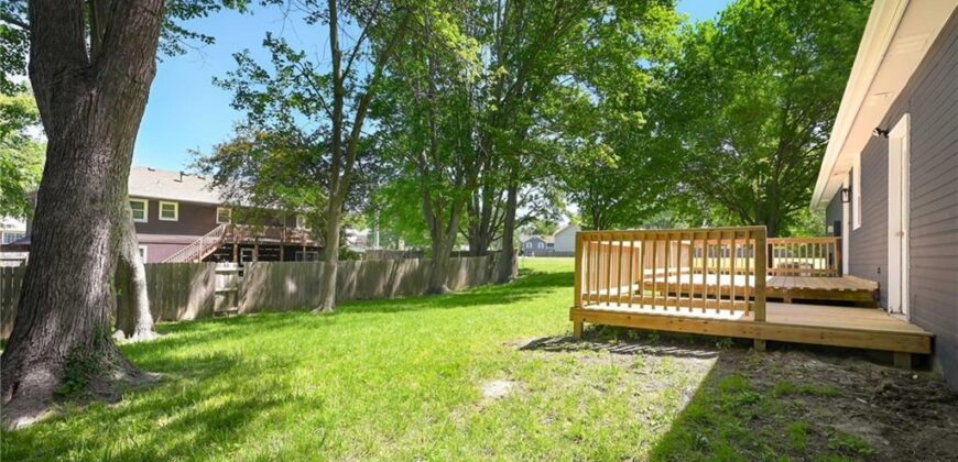 406 E 11th Street, Kearney, MO 64060