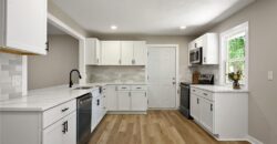 406 E 11th Street, Kearney, MO 64060