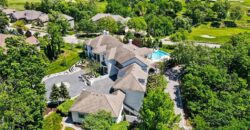 6924 Watson’s Country Lane, Parkville, MO 64152
