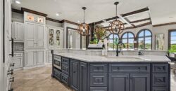 6924 Watson’s Country Lane, Parkville, MO 64152