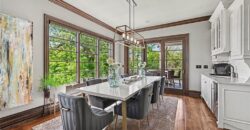 6924 Watson’s Country Lane, Parkville, MO 64152