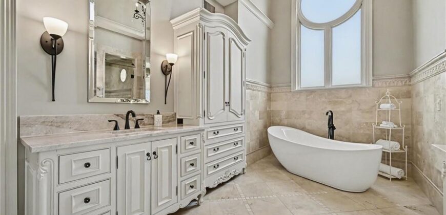 6924 Watson’s Country Lane, Parkville, MO 64152