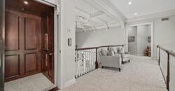 6924 Watson’s Country Lane, Parkville, MO 64152