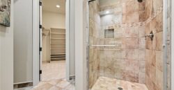 6924 Watson’s Country Lane, Parkville, MO 64152