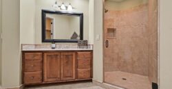 6924 Watson’s Country Lane, Parkville, MO 64152