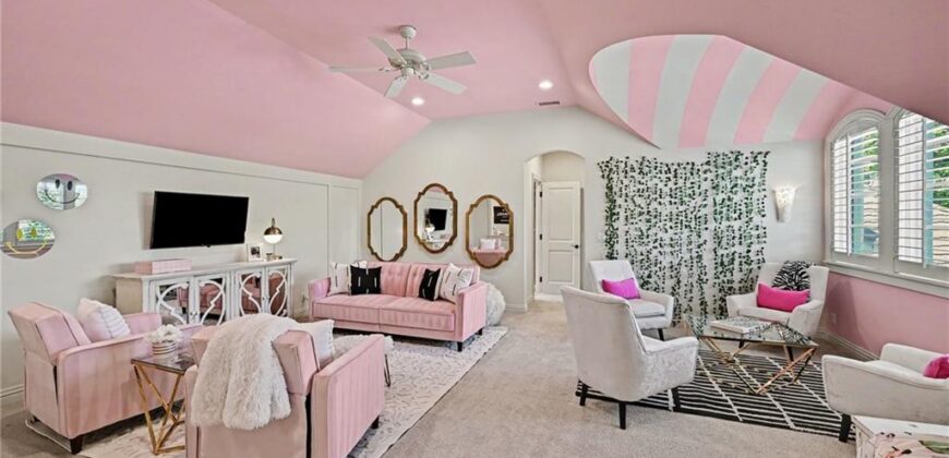 6924 Watson’s Country Lane, Parkville, MO 64152