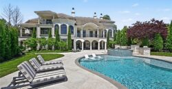 6924 Watson’s Country Lane, Parkville, MO 64152