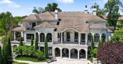 6924 Watson’s Country Lane, Parkville, MO 64152