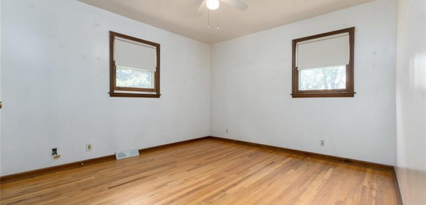 8030 N Main Street, Kansas City, MO 64118