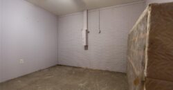 8030 N Main Street, Kansas City, MO 64118