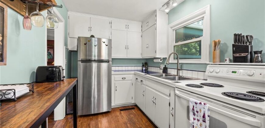 614 NE Woodlawn Street, Kansas City, MO 64116