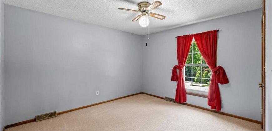 725 Laurel Avenue, Liberty, MO 64068