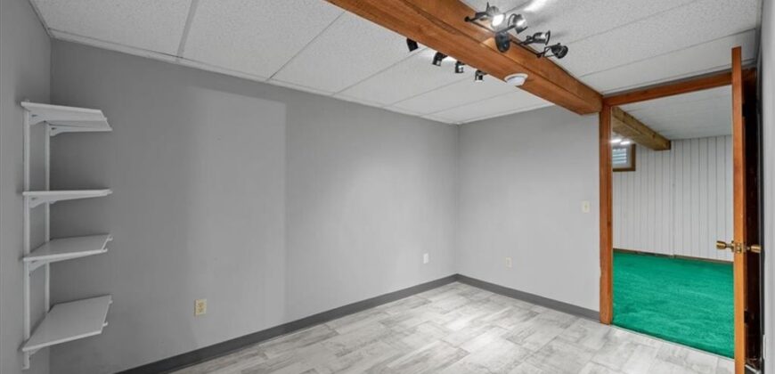 725 Laurel Avenue, Liberty, MO 64068
