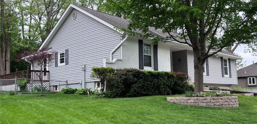 725 Laurel Avenue, Liberty, MO 64068