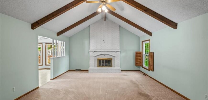 725 Laurel Avenue, Liberty, MO 64068