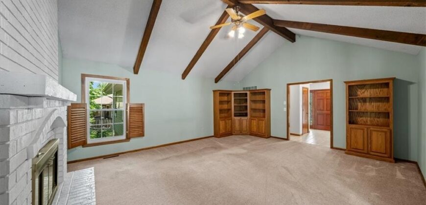 725 Laurel Avenue, Liberty, MO 64068