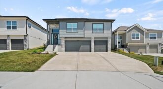 6745 Prairie Lane, Parkville, MO 64152