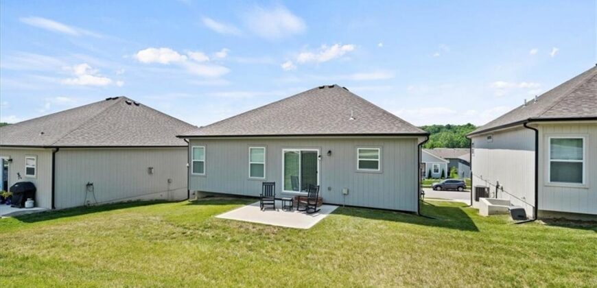 6745 Prairie Lane, Parkville, MO 64152