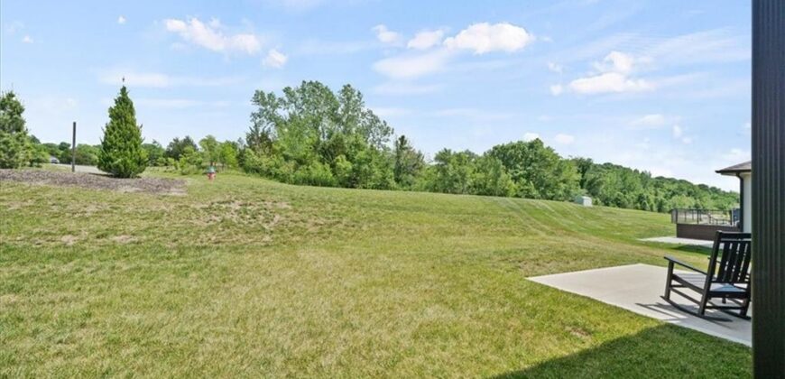 6745 Prairie Lane, Parkville, MO 64152