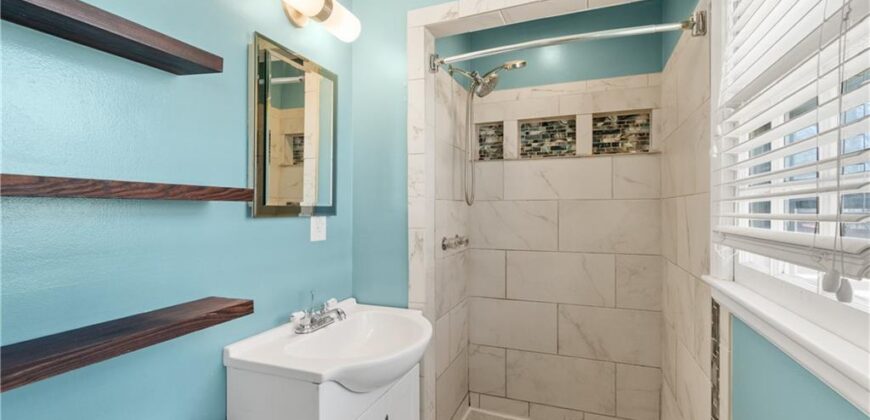 3432 NE 46TH Street, Kansas City, MO 64117