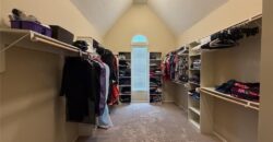 7822 Hull Avenue, Kansas City, MO 64151