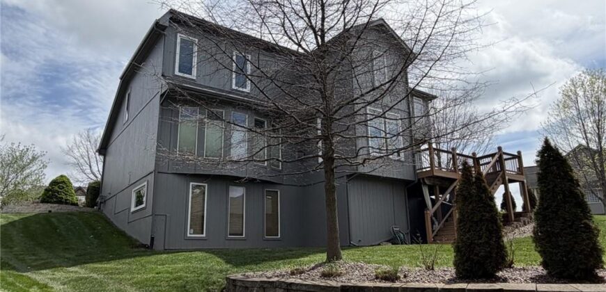 7822 Hull Avenue, Kansas City, MO 64151