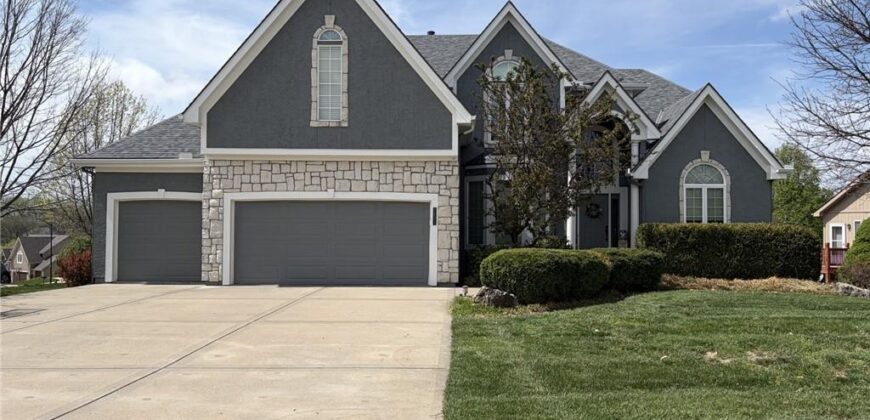 7822 Hull Avenue, Kansas City, MO 64151