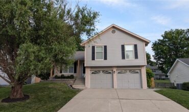 1617 Welleslay Lane, Liberty, MO 64068