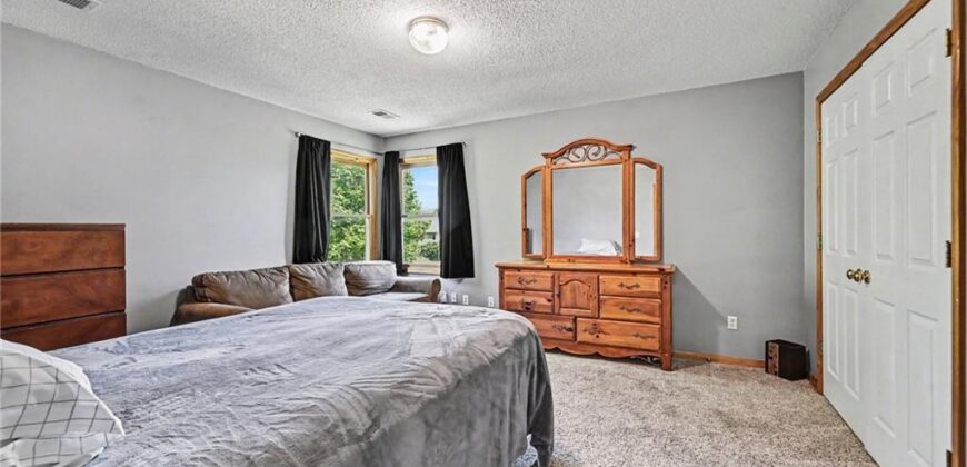 7523 N Skiles Court, Kansas City, MO 64158