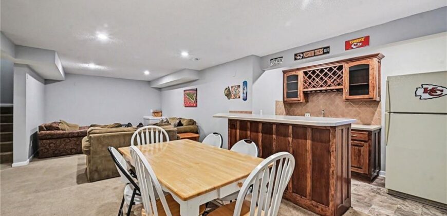 7523 N Skiles Court, Kansas City, MO 64158