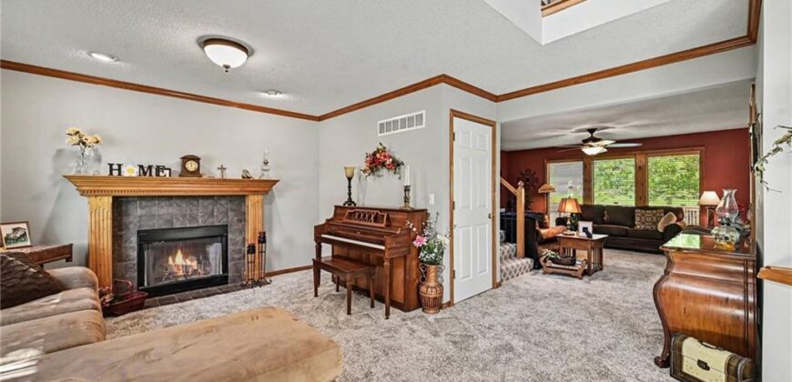 7523 N Skiles Court, Kansas City, MO 64158