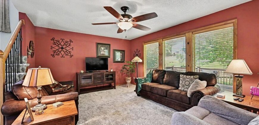 7523 N Skiles Court, Kansas City, MO 64158